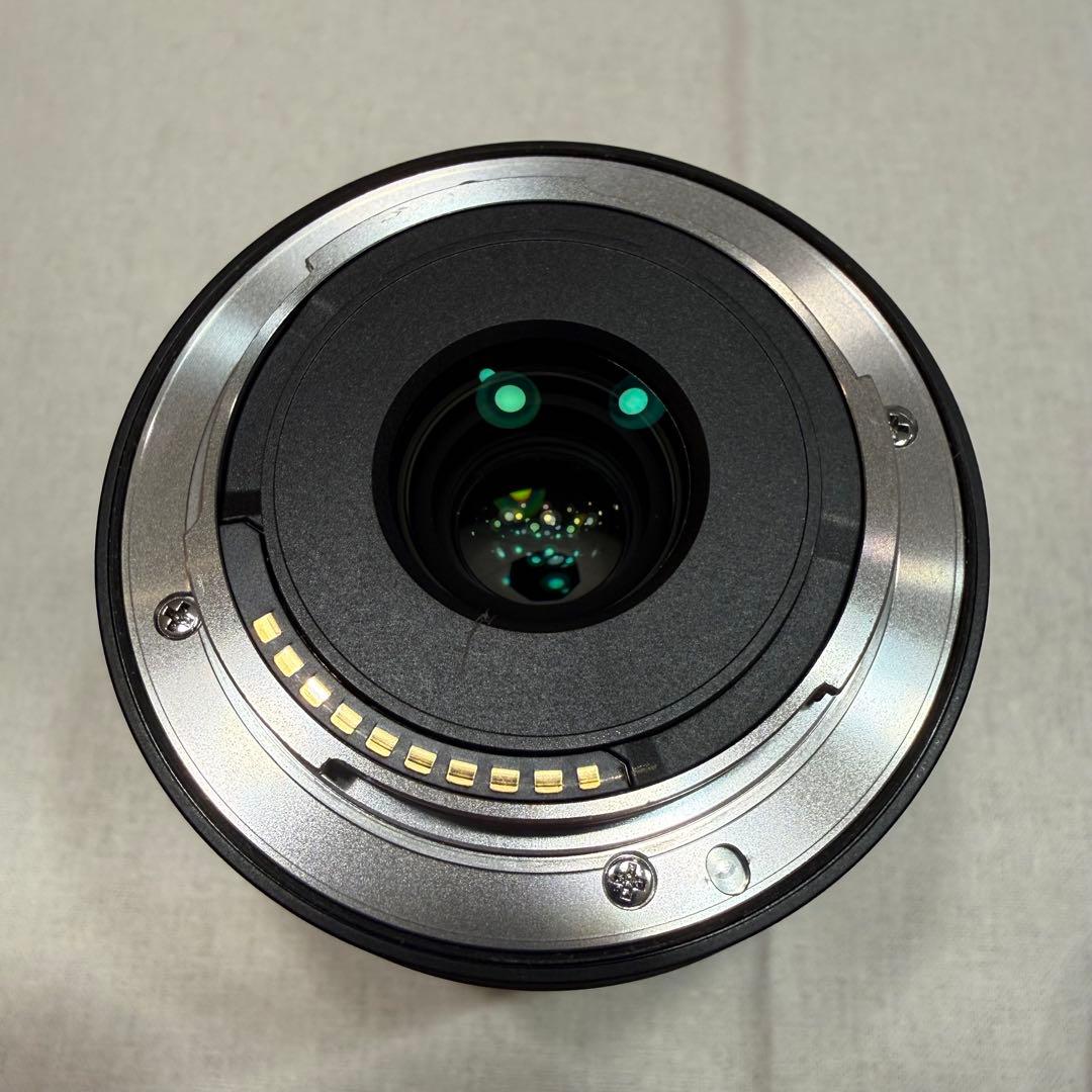 SONY E 11mm F1.8 SEL11F18 美品 箱付