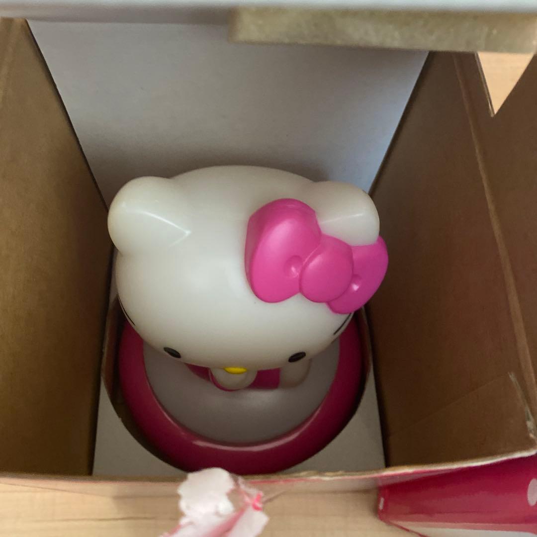 希少　未使用　2個セット　サンリオ　ハローキティ　タッチライト　動作確認済み