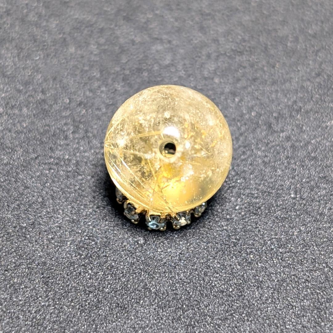 一点物【金色の針がカッコいい】タイチンルチル 10ミリ 粒売り 貫通穴あり