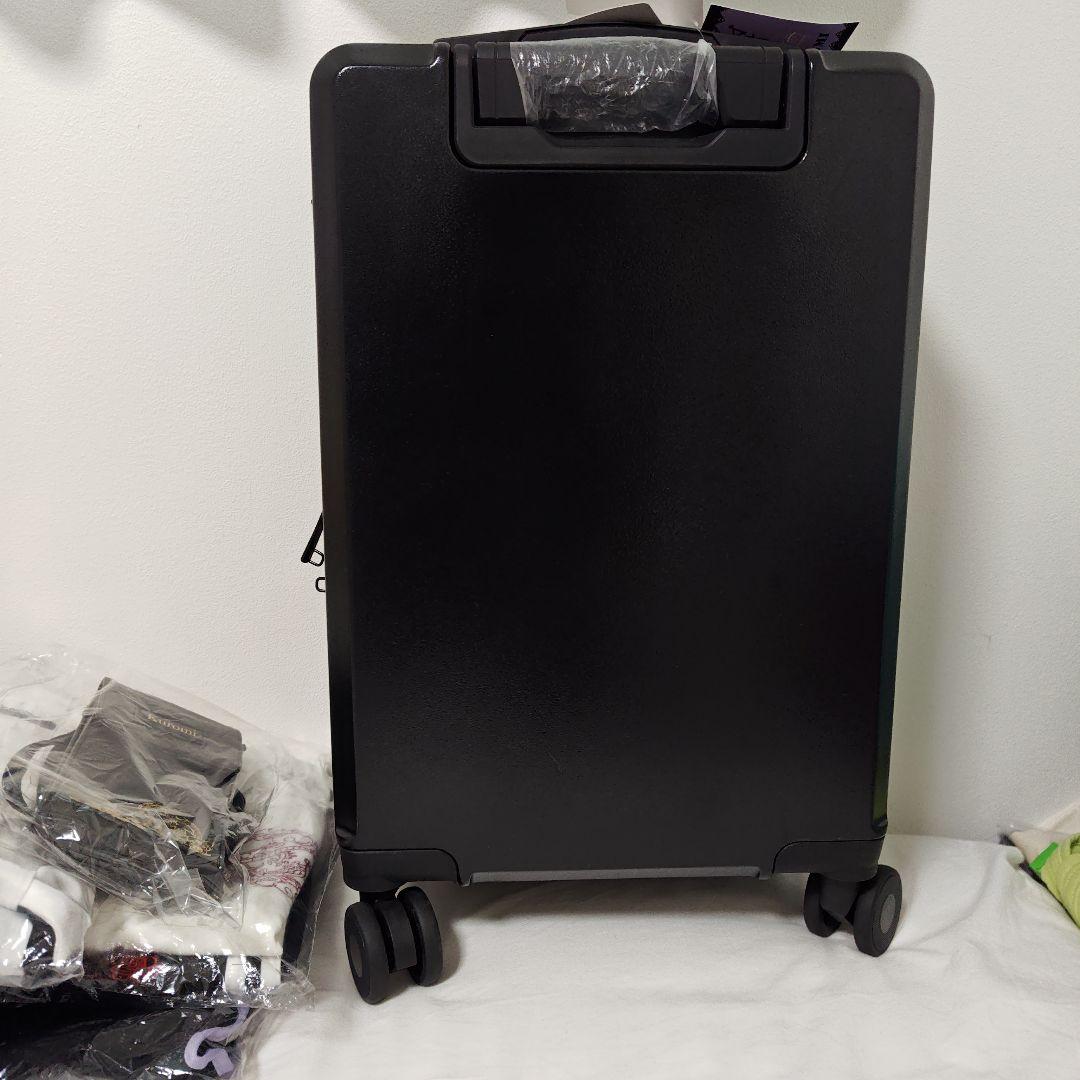 新品　クロミ　福袋　スーツケース付　抜き取りなし