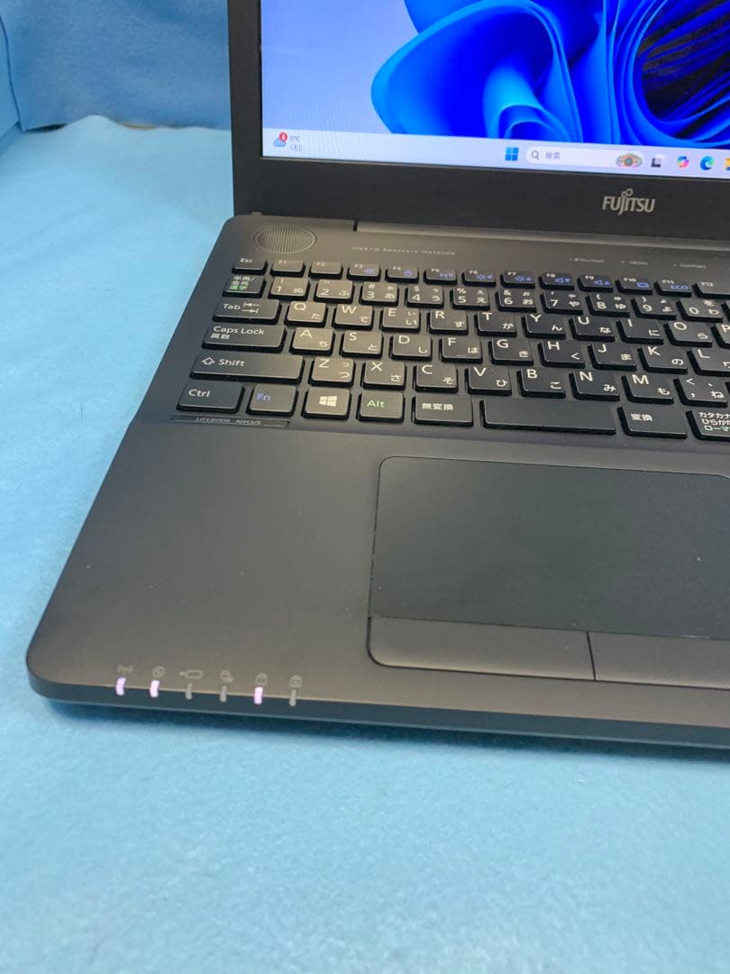 富士通/6th i3/Win11/Office/新SSD/8GB/⑱