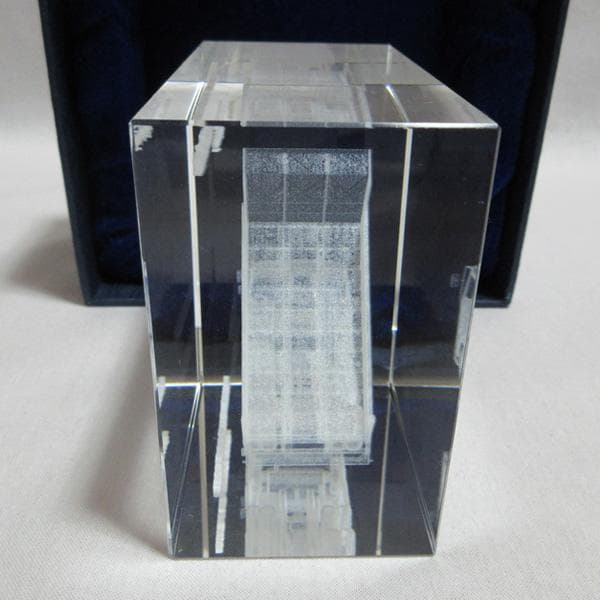 新明和工業ShinMaywaテンツキダンプトラック3Dクリスタルブロック非売品