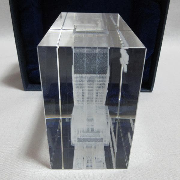 新明和工業ShinMaywaテンツキダンプトラック3Dクリスタルブロック非売品