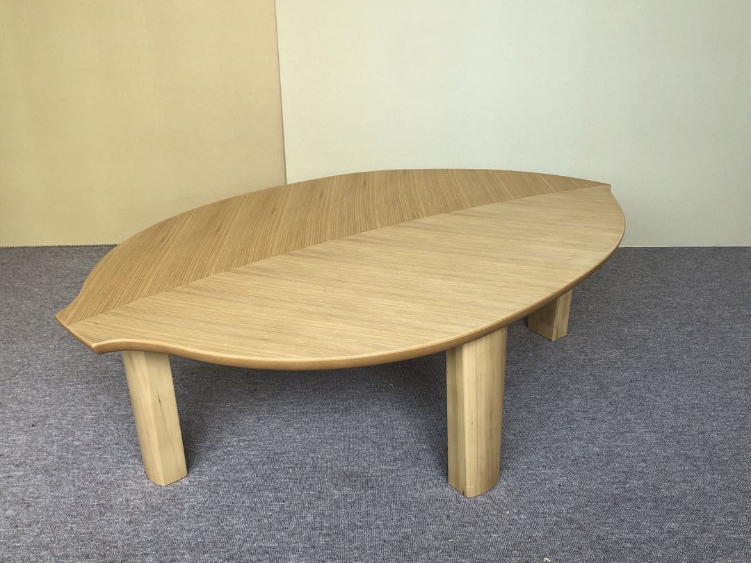 ※   送料込み　120   可愛い木の葉型　国産折脚テーブル　1　※