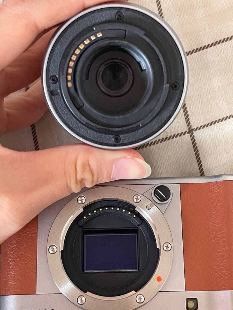 FUJIFILM XA5 デジタルカメラ 15-45mmレンズ付き