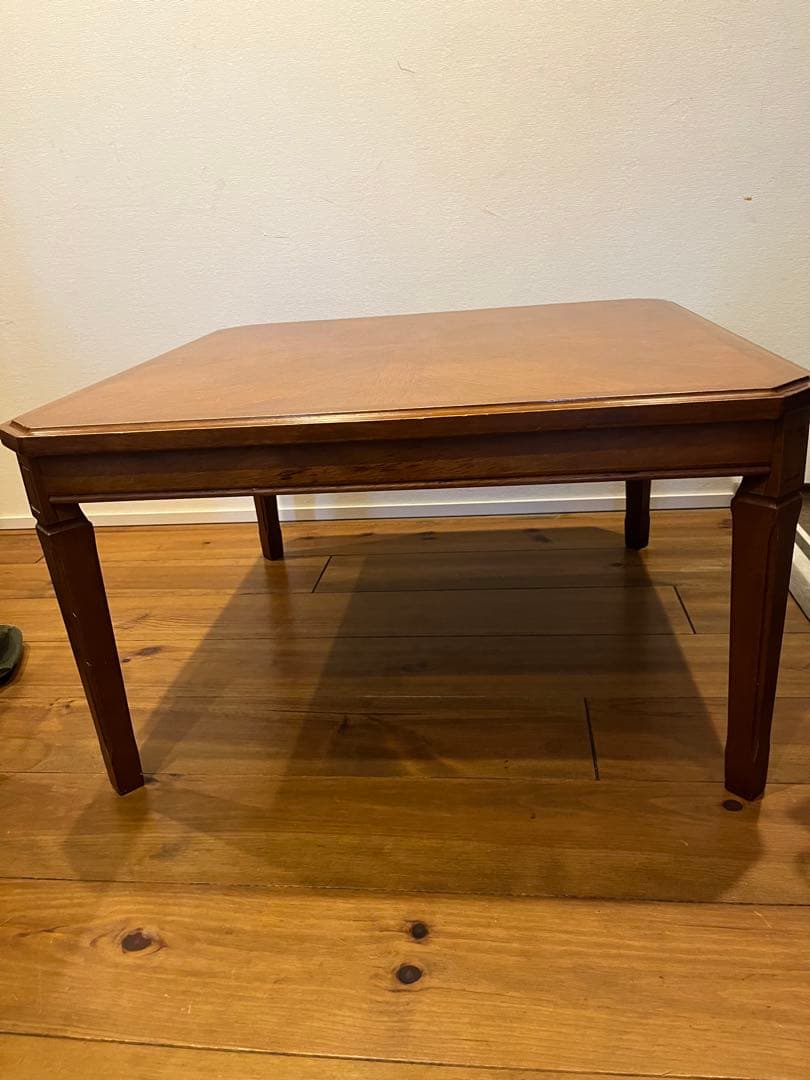 ヴィンテージ　マルニ　テーブル地中海シリーズ？