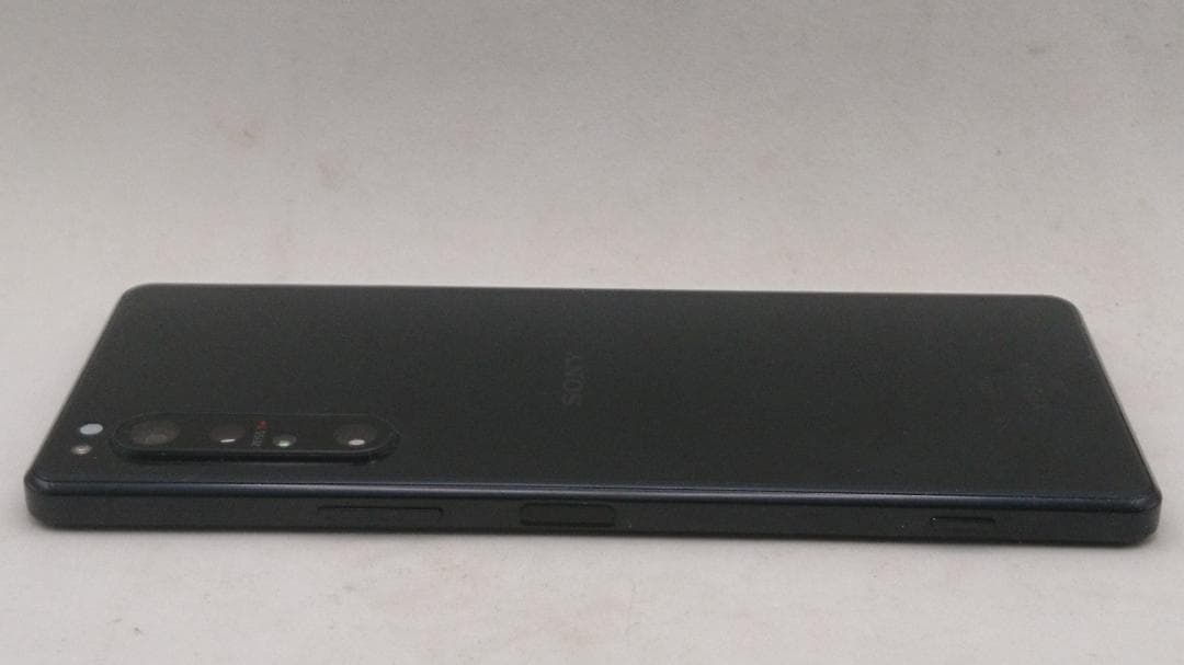 SONY Xperia 1 II au SOG01 の訳あり品