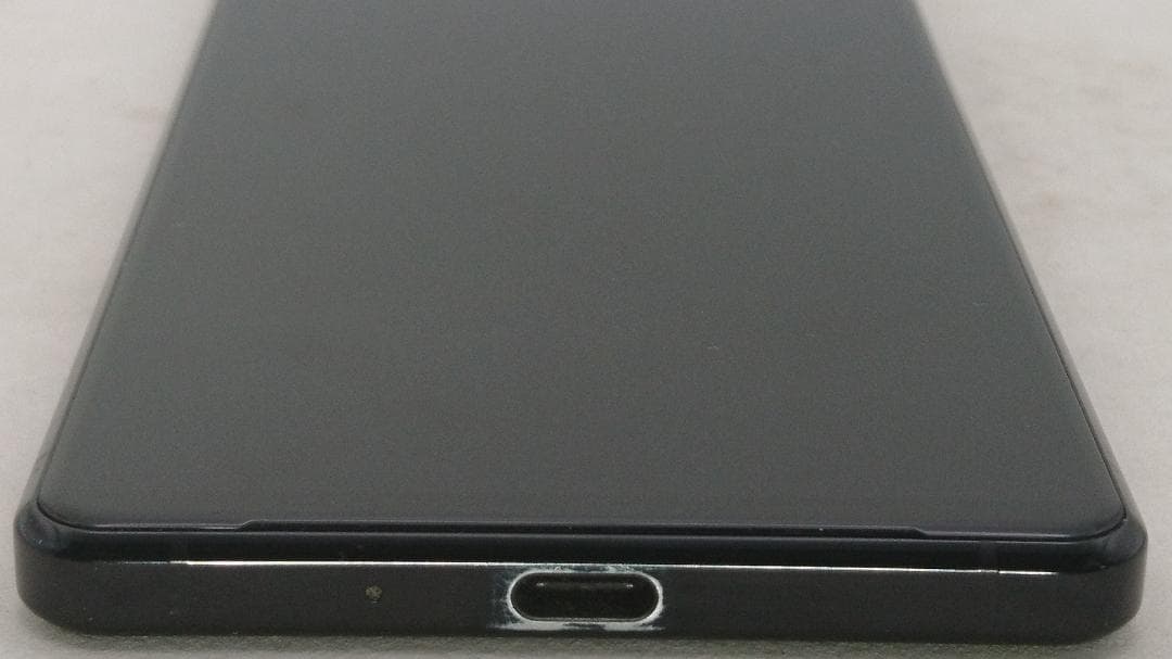 SONY Xperia 1 II au SOG01 の訳あり品