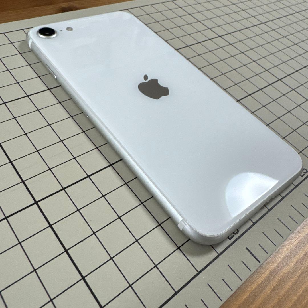 iPhone SE2 128GB ホワイト SIMフリー 箱付き ケーブル付き