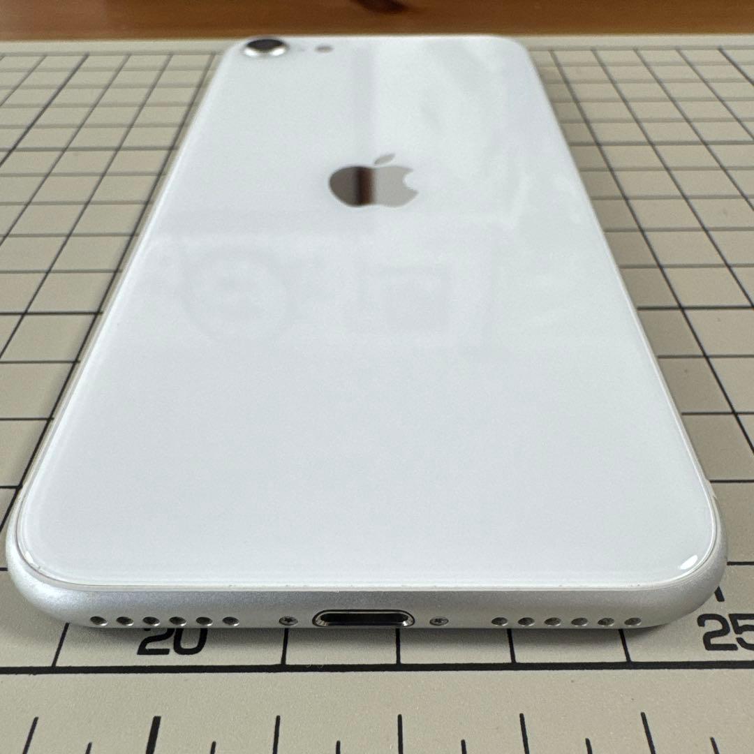 iPhone SE2 128GB ホワイト SIMフリー 箱付き ケーブル付き