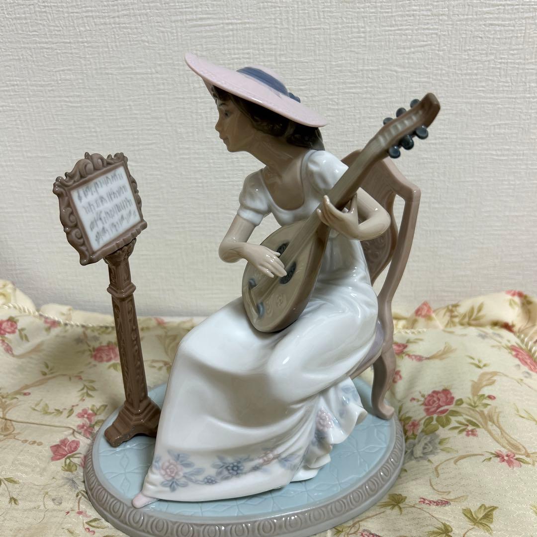 リヤドロLLADRO「ラウードのレッスン」新品！