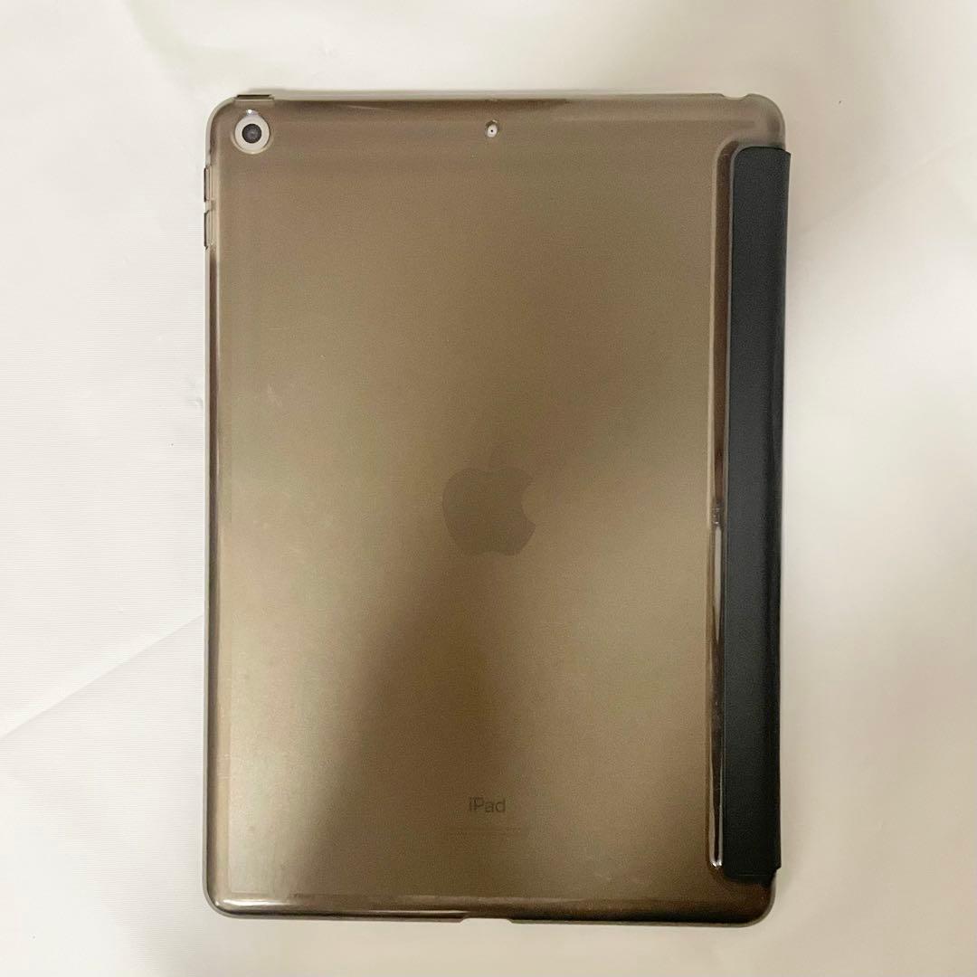 Apple iPad 第8世代 シルバー 32GB Wi-Fi A2270付属有