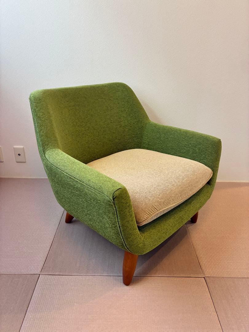 FLYMEe Parlor 緑色 1人掛けソファ モダンデザイン