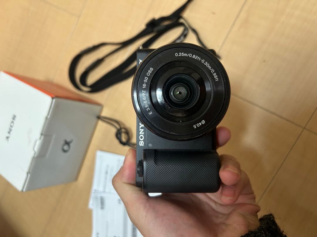 SONY ZV-E10 デジタルカメラ【一部付属品無し