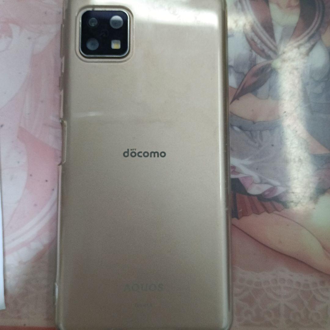 め*ろ様 AQUOS SH-41A docomo ゴールド
