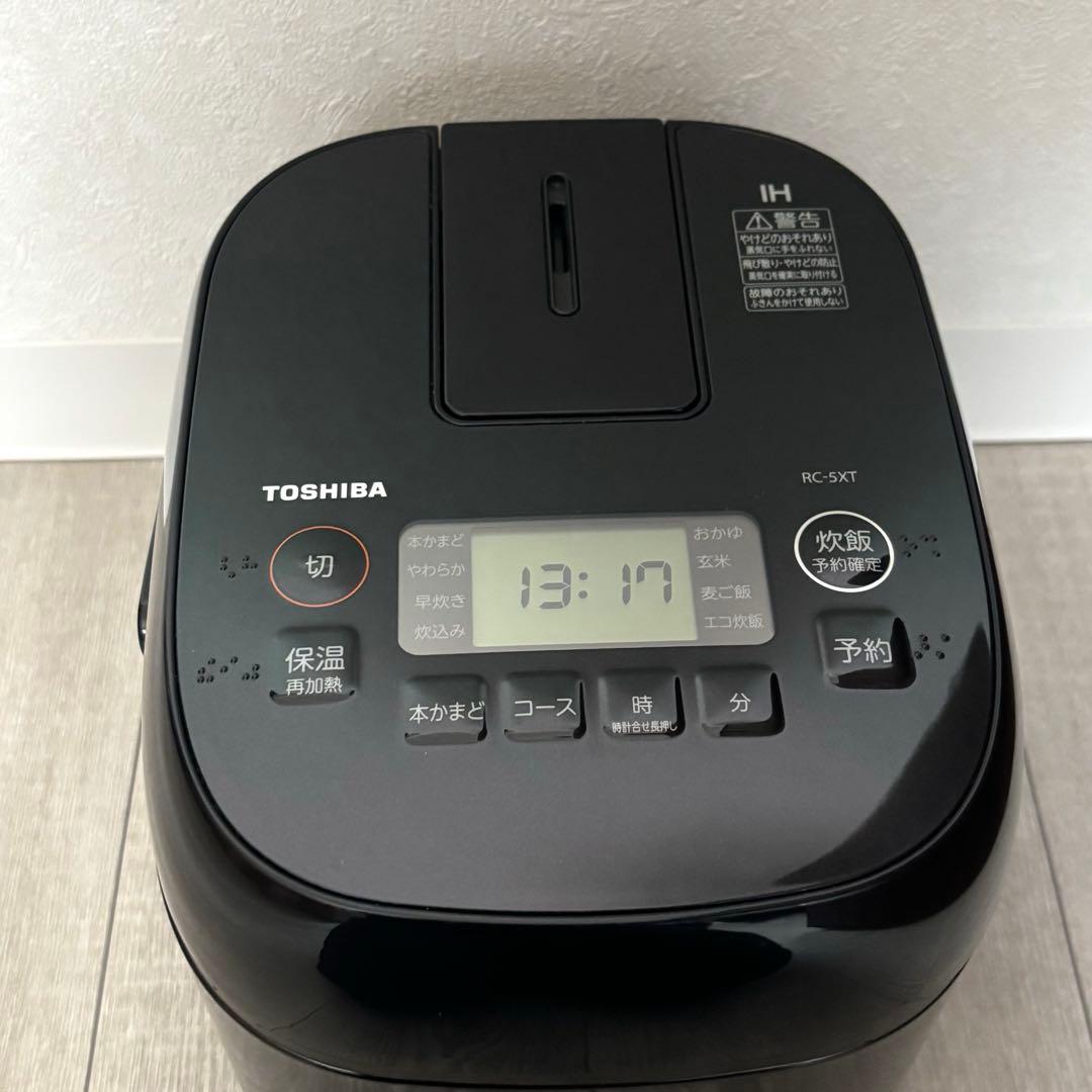 TOSHIBA 東芝　IH炊飯器　3合炊き　RC-5XT ブラック　2022年製
