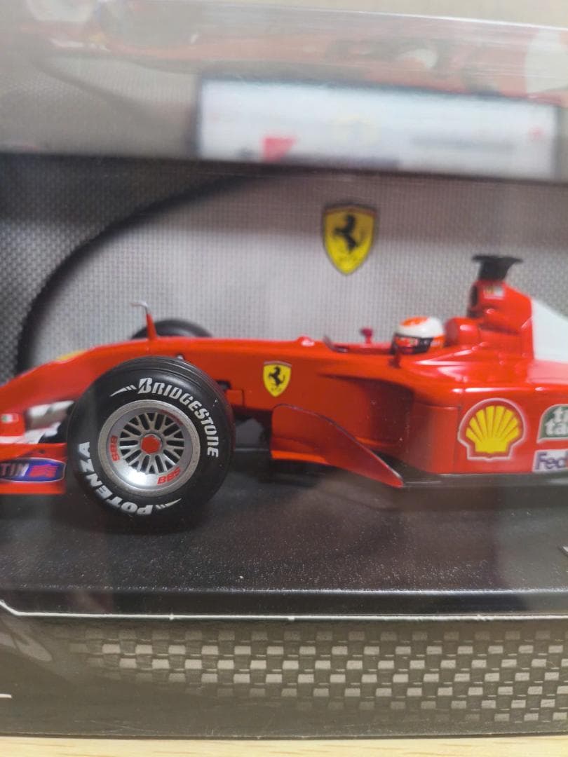 【新品】1/18 Hot Wheel Ferrari F2001
