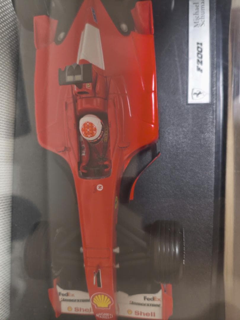 【新品】1/18 Hot Wheel Ferrari F2001