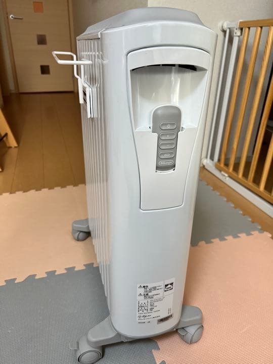 ★美品★ デロンギ　オイルヒーターDeLonghi RHJ75V0915-GY