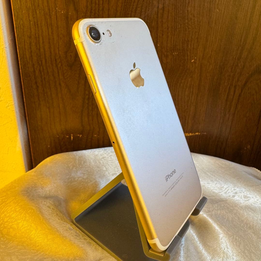 Apple iPhone 7 ゴールド 128gb 本体　SIMフリー