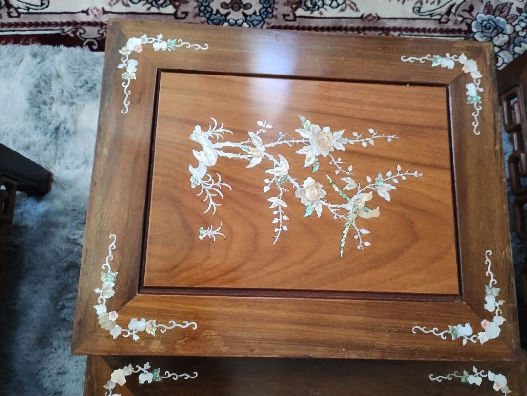 アジアンスタイル螺鈿の木製家具セット