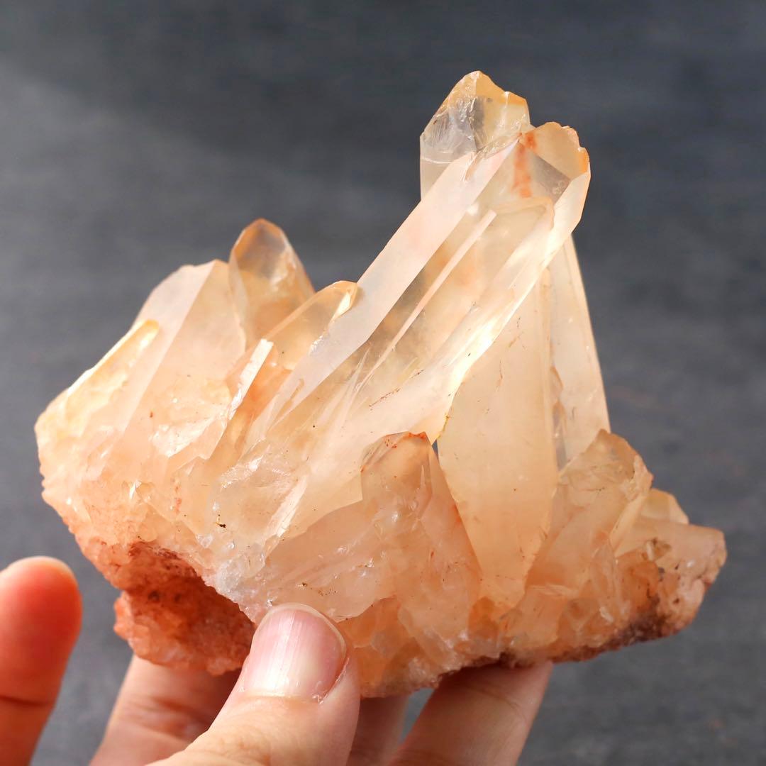 コロンビア産クォーツ ピンク 水晶 天然石 水晶 鉱物 一点物 クラスター 浄化