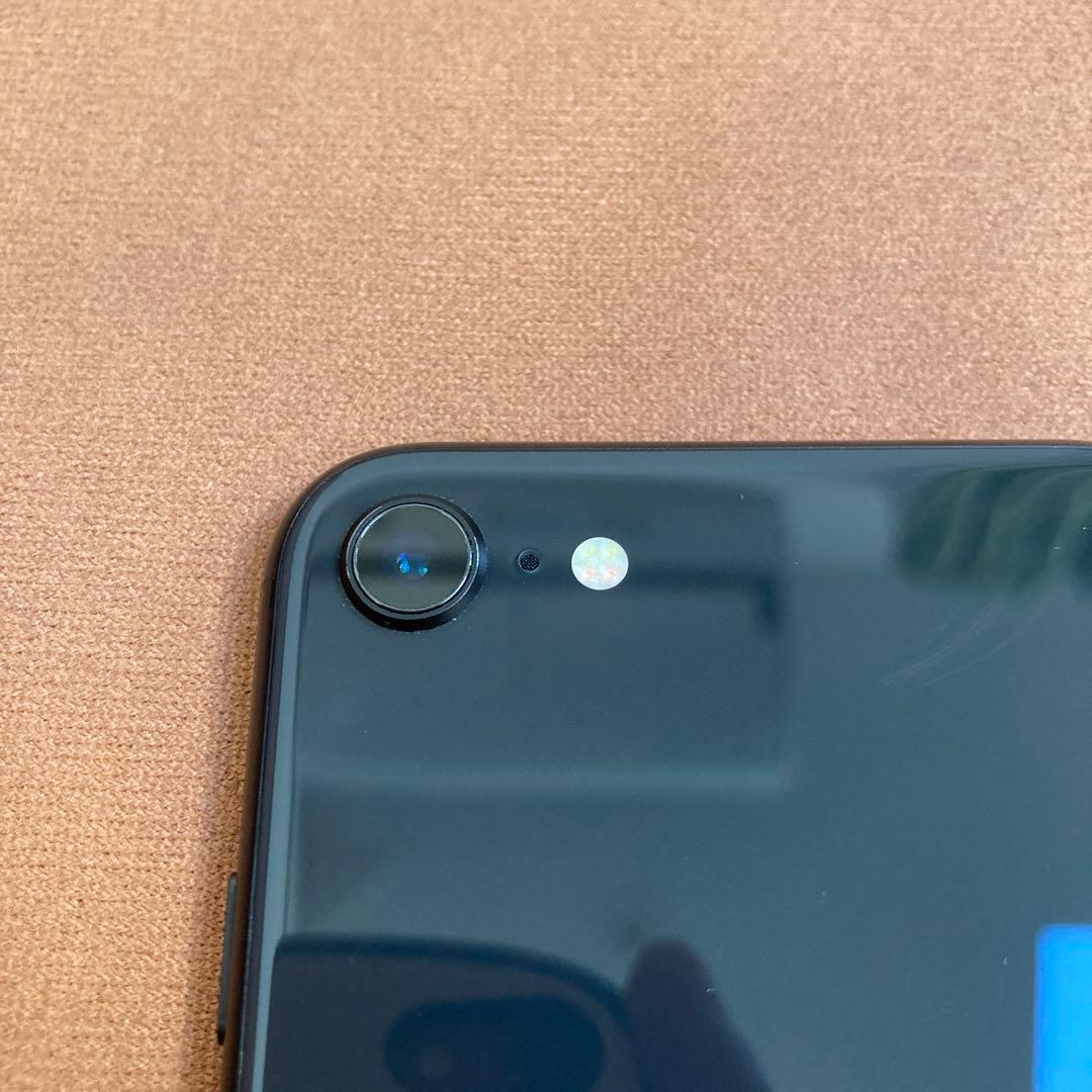 574【早い者勝ち】iPhoneSE2 第2世代 64GB SIMフリー☆