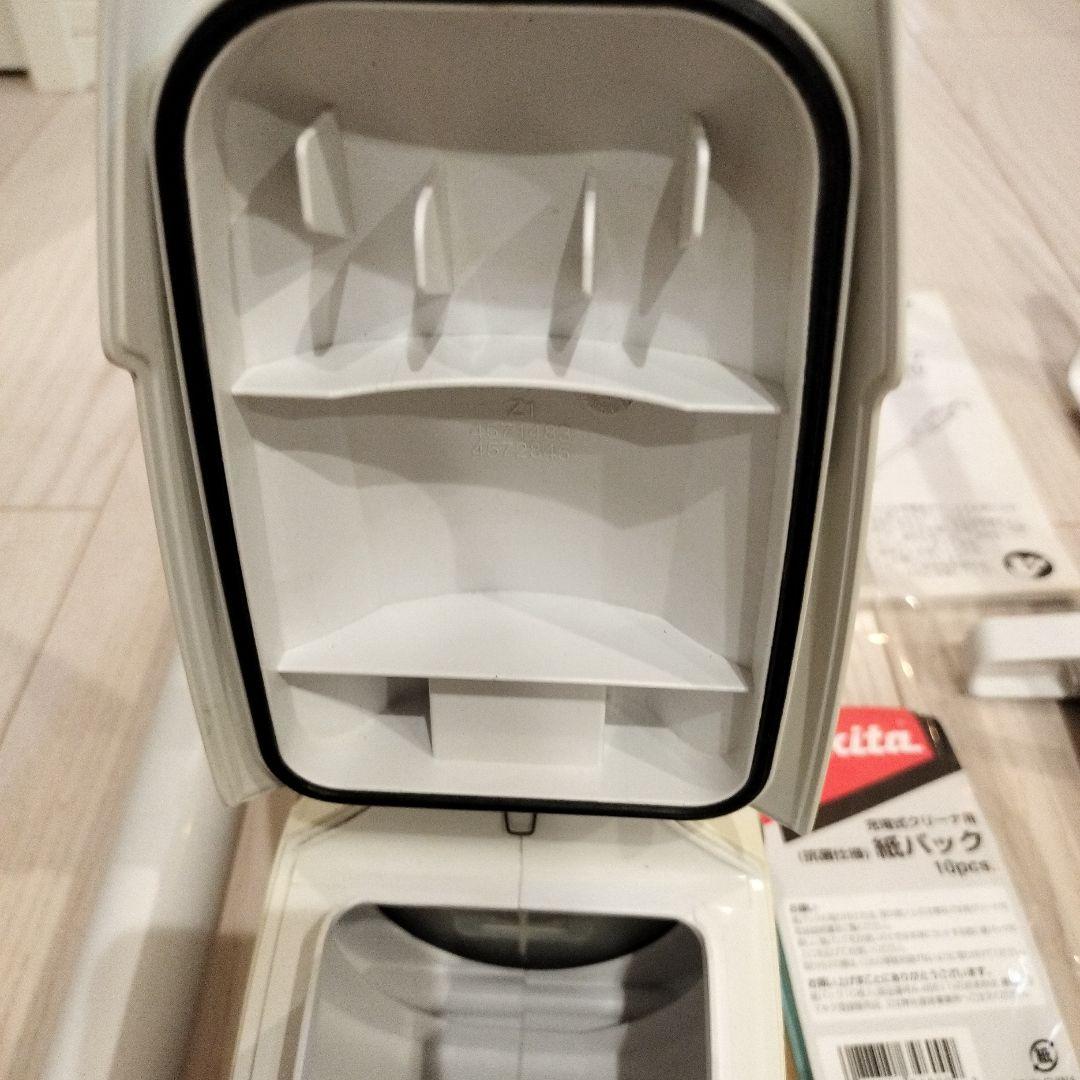 週末sale☆makita マキタ　CL107FD 本体と付属品セット