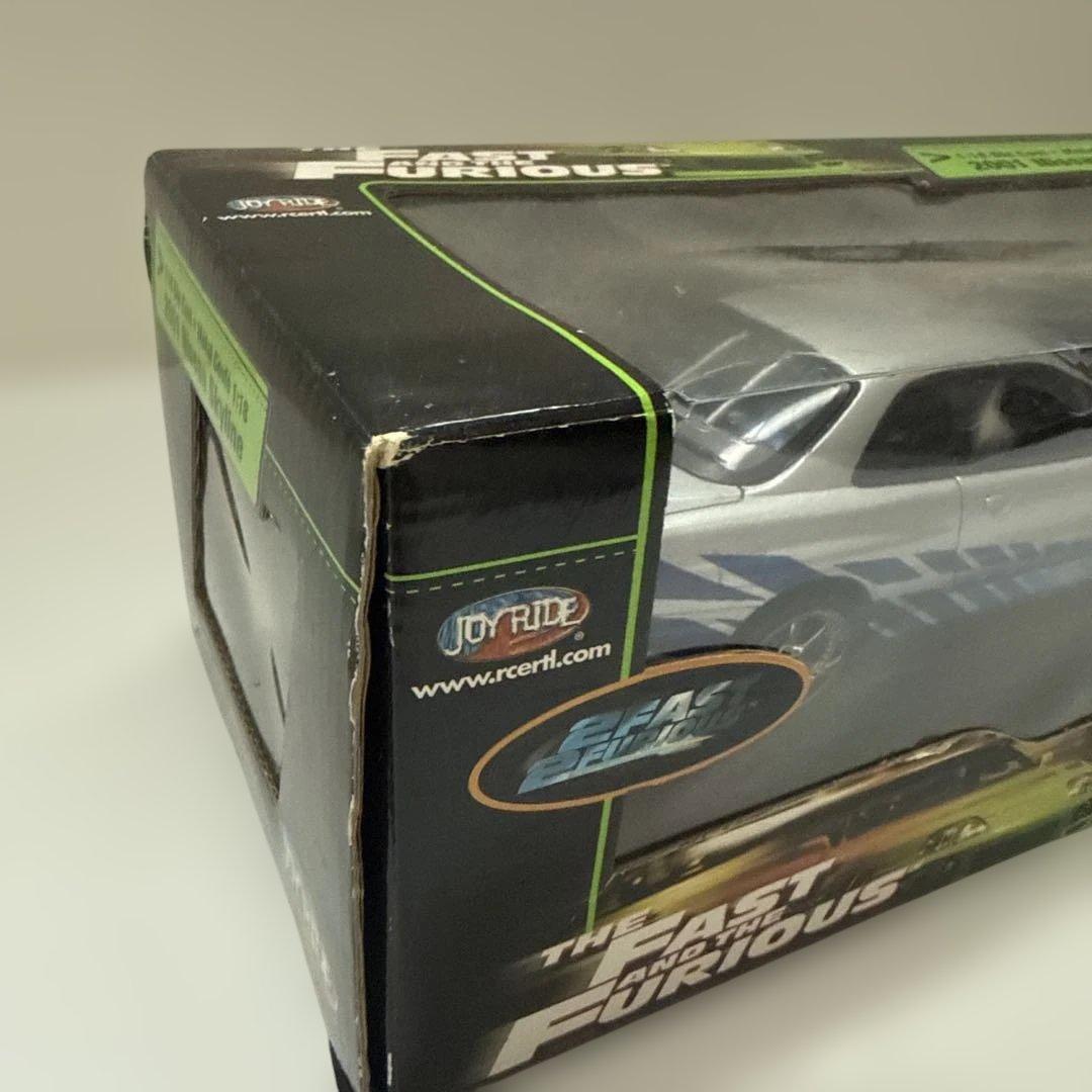 ミニカー 1/18 2001 ニッサン スカイライン(シルバー×ブルー)