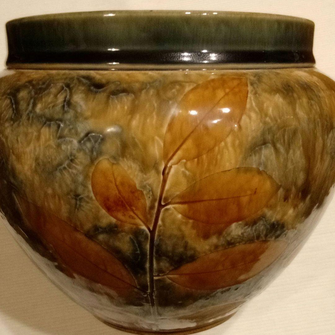 イギリス ロイヤルドルトン 1910年代 葉文壺 キズ有り