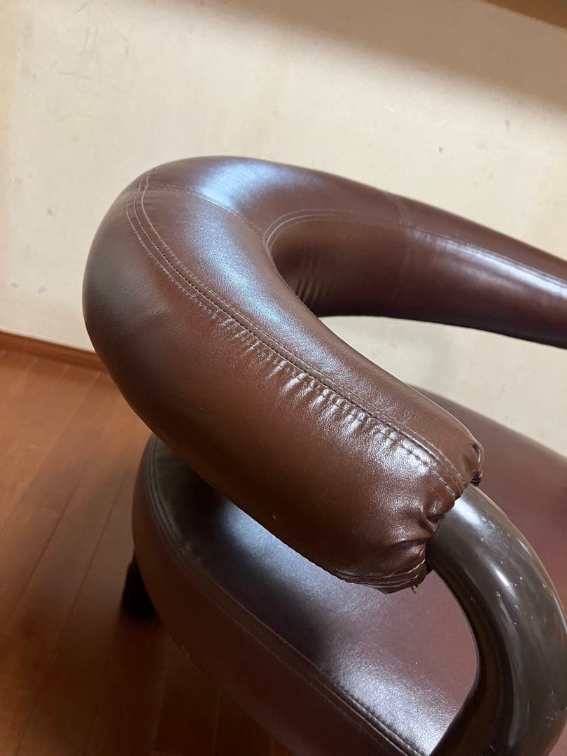 【すし　MOBILIA】　モビリア　革シングルソファ　日本創業③