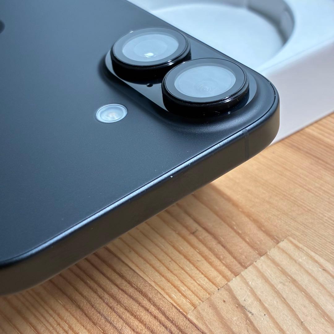 iPhone 16 ブラック 128GB