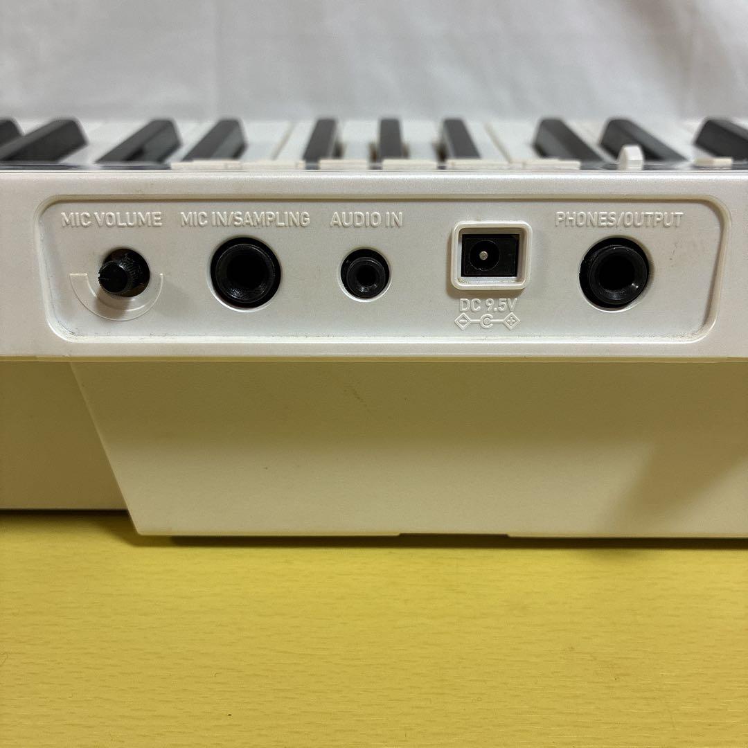 カシオ CASIO LK-122 光ナビ 電子キーボード