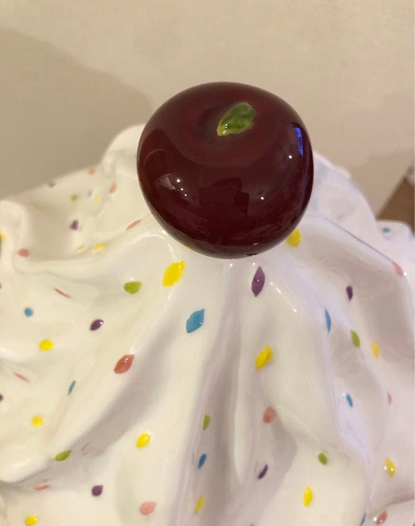 カップケーキ　クッキージャー　overandback