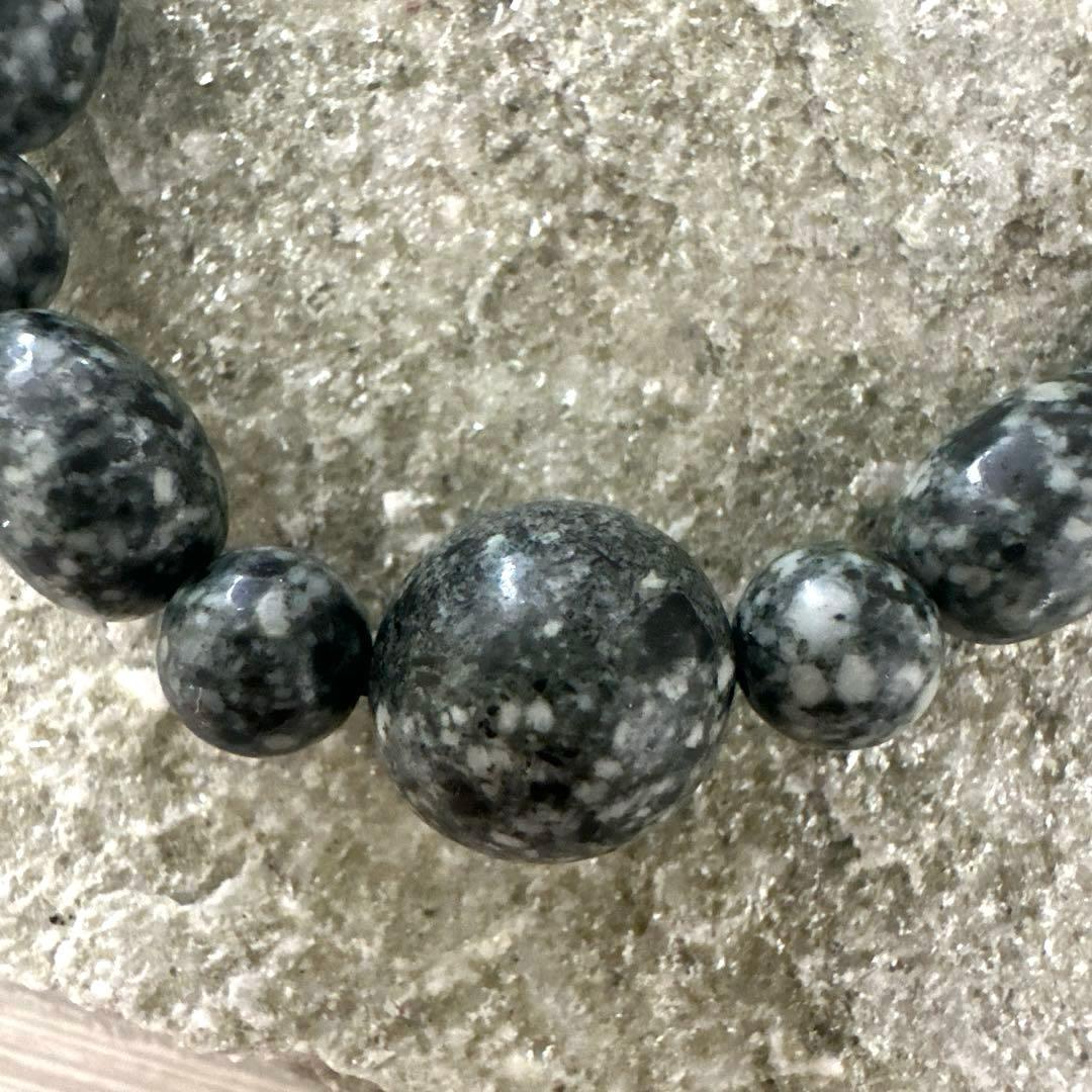 【再販不可・完全一点】14mm陰陽親玉 遠野霊石×黒遠野霊石 特別仕様ネックレス