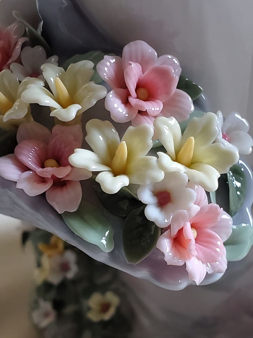 ル*ア様 リヤドロ　LLADRO【フラワーガーデン】　少女　花　陶器　インテリア