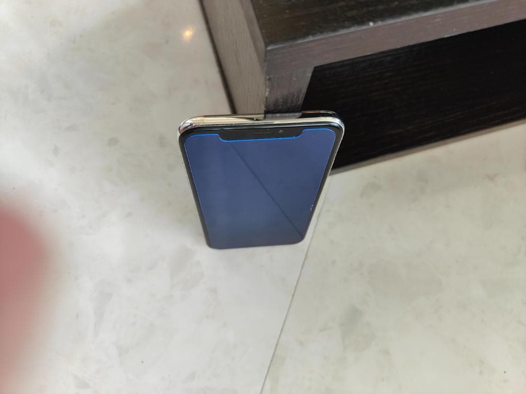 iPhone X スペースグレー 64GB