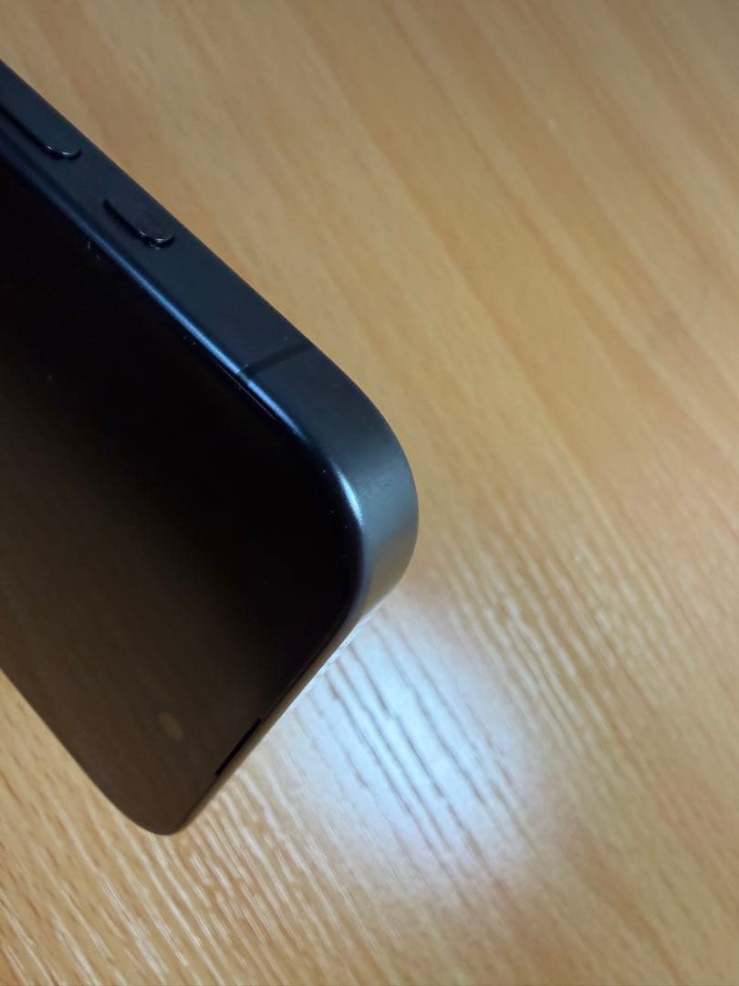 iPhone15Pro 128GB(ブラックチタニウム)