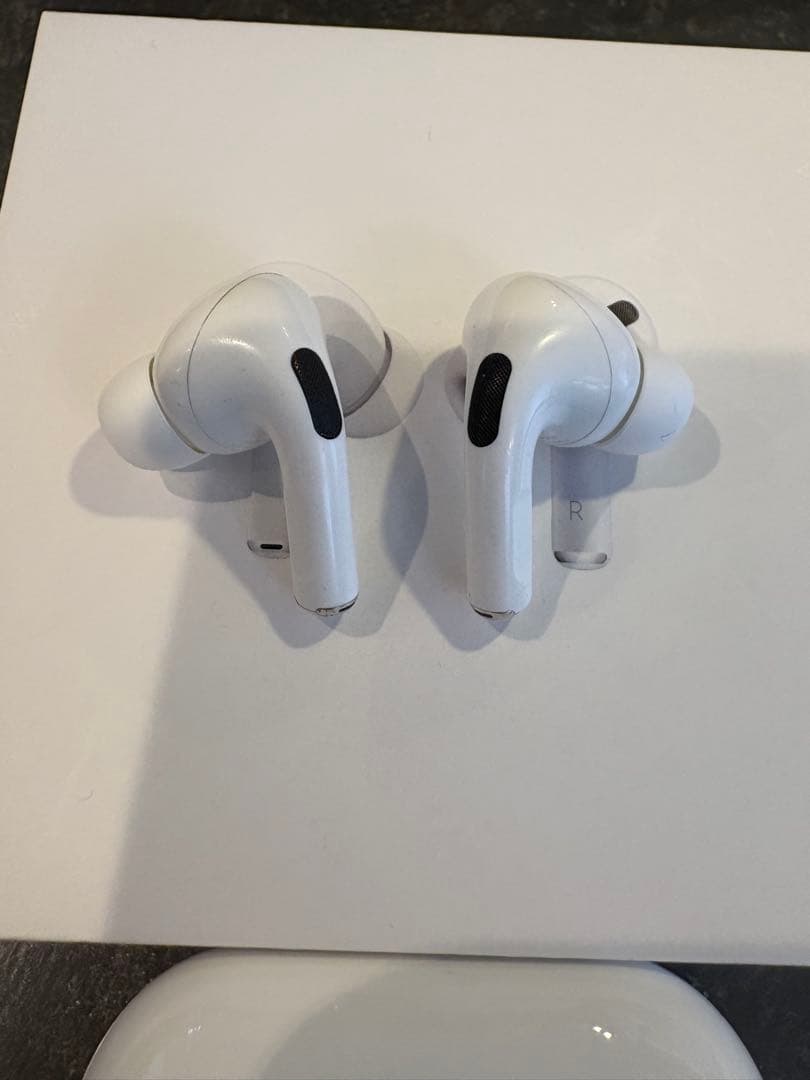 【美品・正規品】AirPods Pro 第一世代