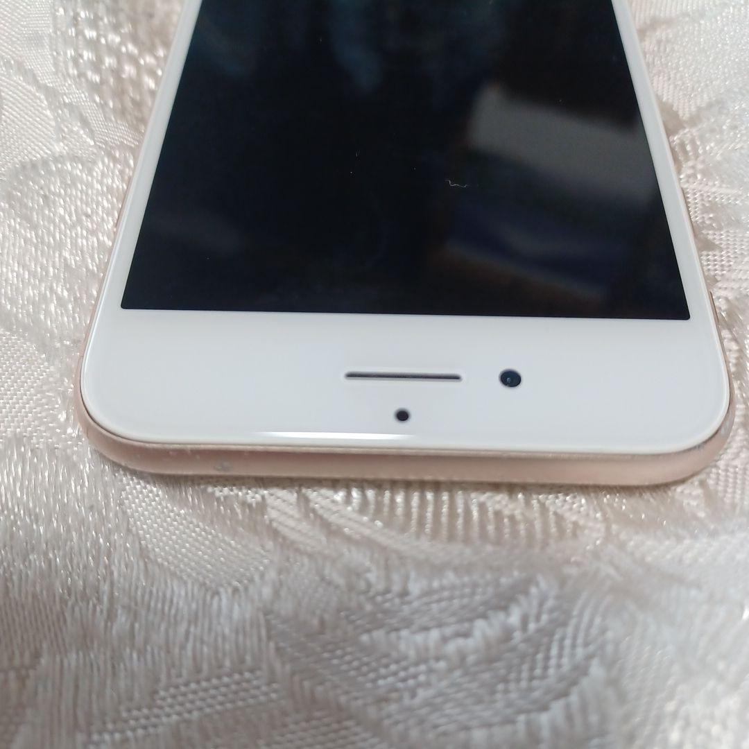 iPhone8 64GB ゴールド A1906 MQ7A2J/A初期化済