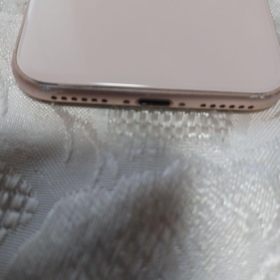 iPhone8 64GB ゴールド A1906 MQ7A2J/A初期化済