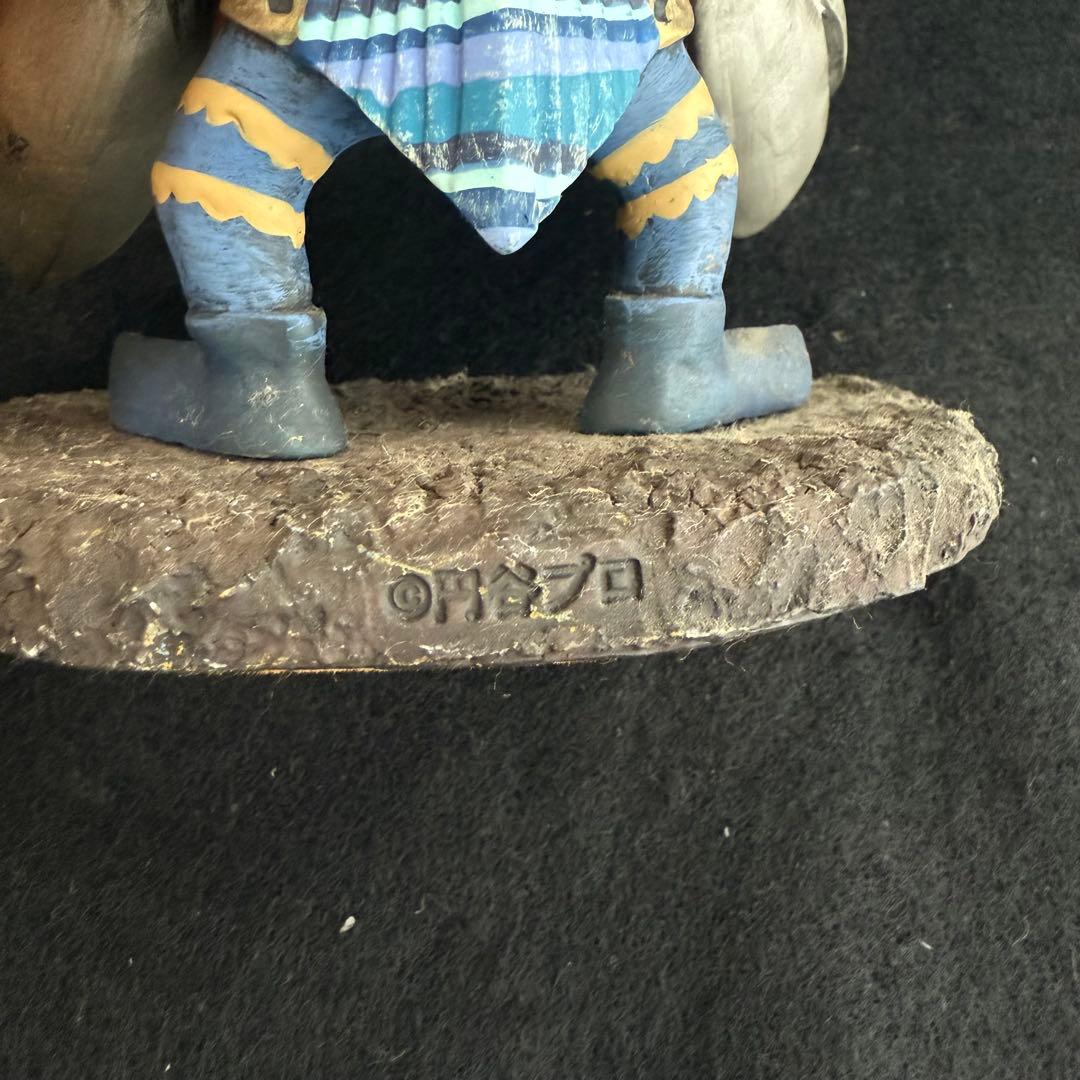 バルタン星人 おとなりのかいじゅう17.5cm フィギュア 台座付 ウルトラマン