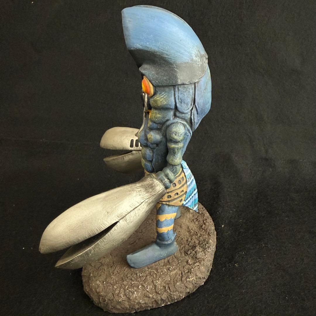 バルタン星人 おとなりのかいじゅう17.5cm フィギュア 台座付 ウルトラマン