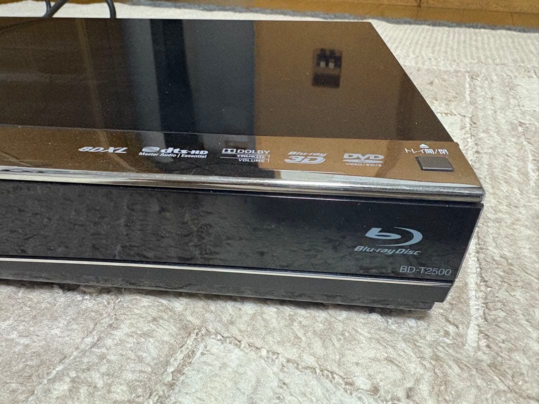 SHARP BD-T2500ブルーレイレコーダー