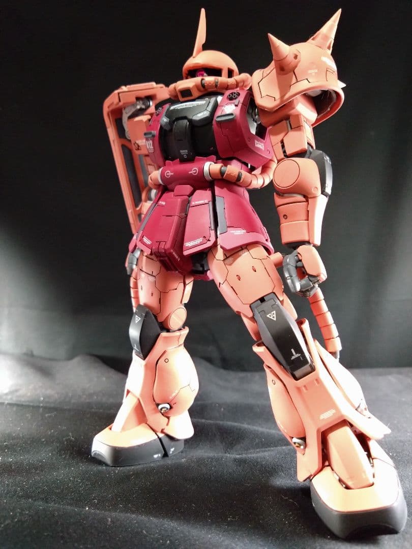MG 1/100 MS-06S シャア専用ザクⅡ 改修塗装済完成品