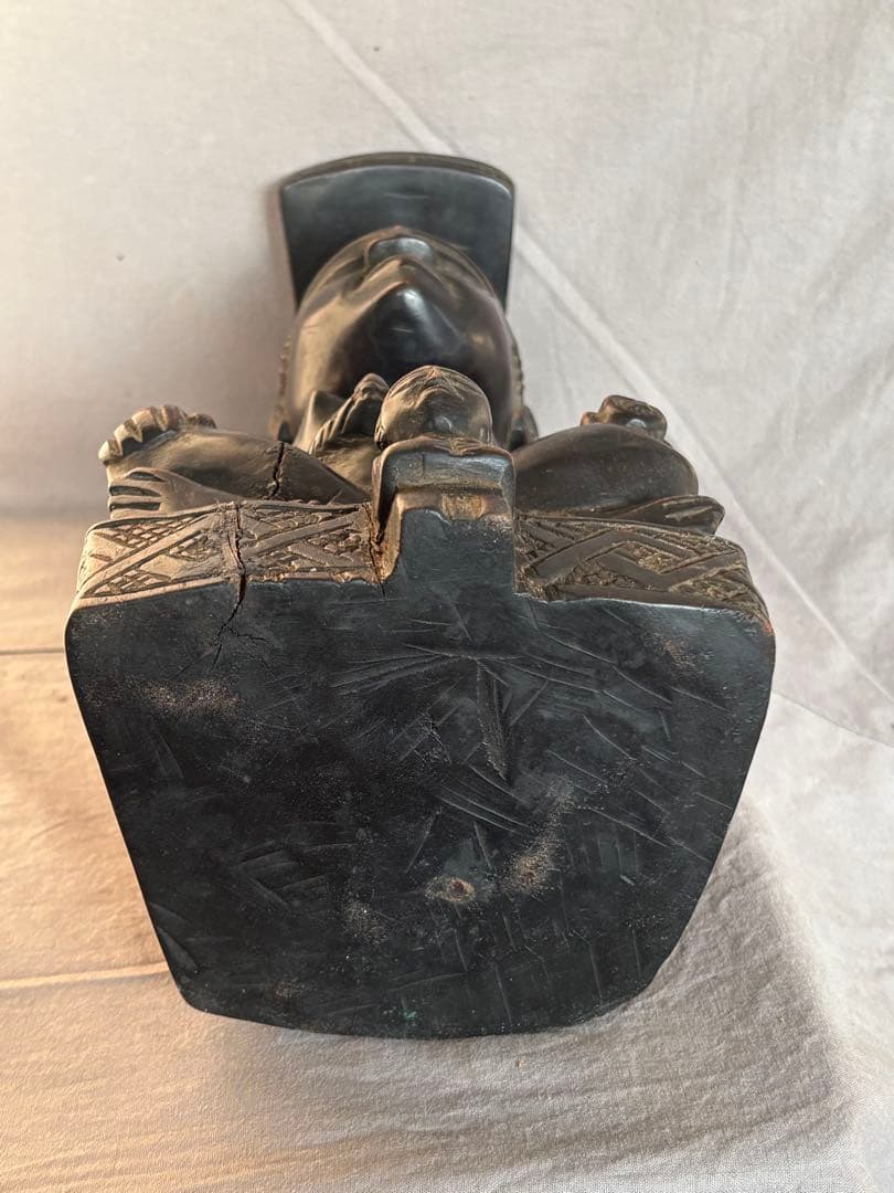 アフリカンスタイル 木製彫刻 約35cm