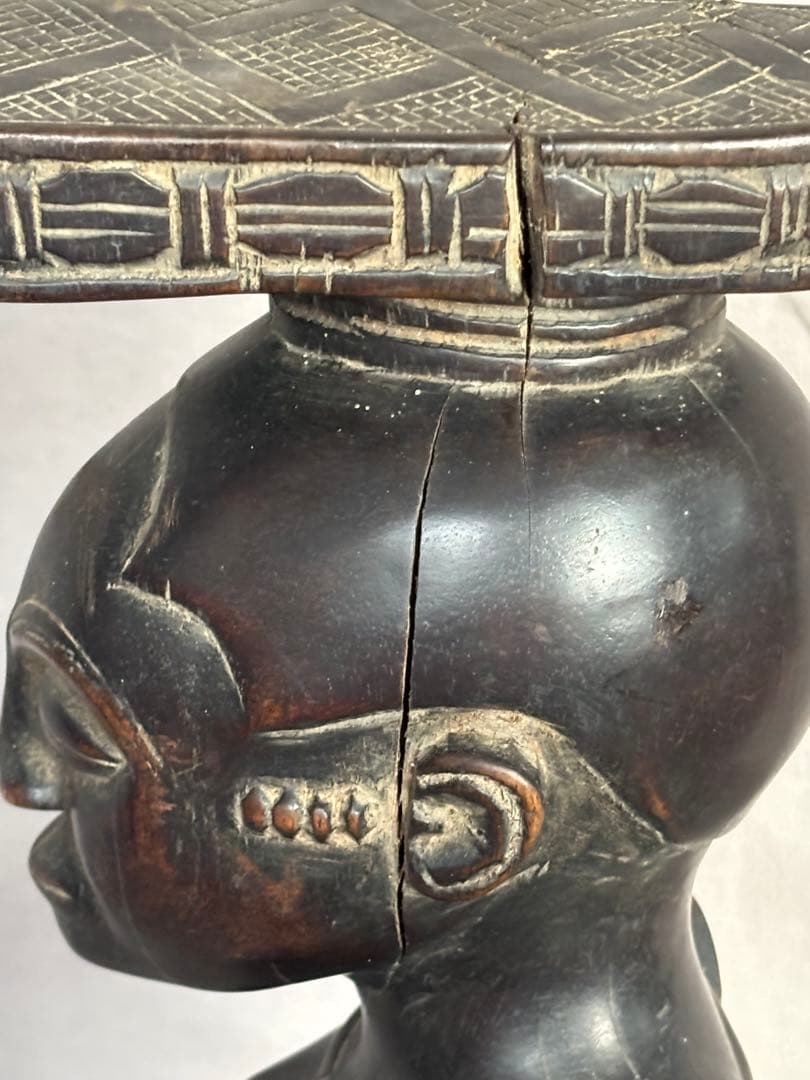 アフリカンスタイル 木製彫刻 約35cm