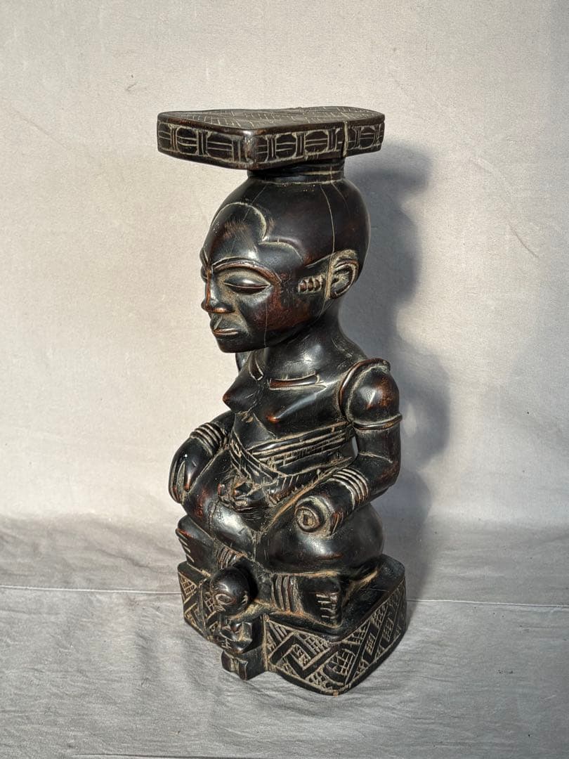 アフリカンスタイル 木製彫刻 約35cm