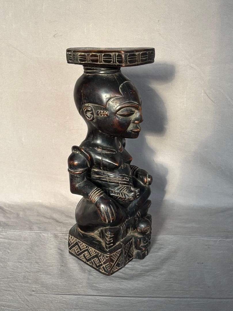 アフリカンスタイル 木製彫刻 約35cm