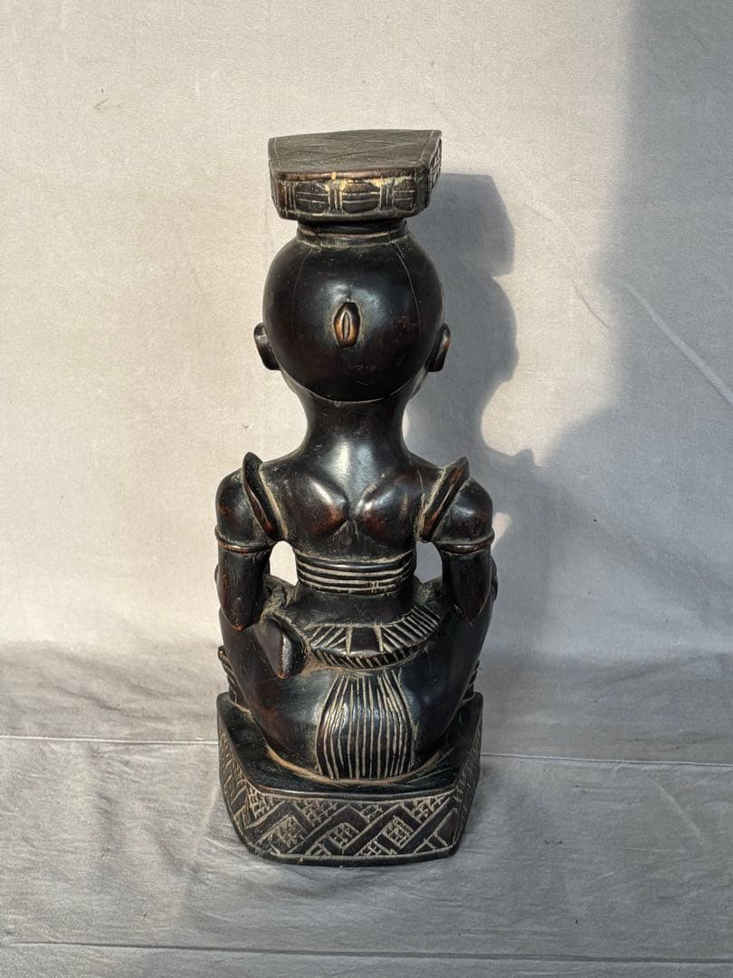 アフリカンスタイル 木製彫刻 約35cm
